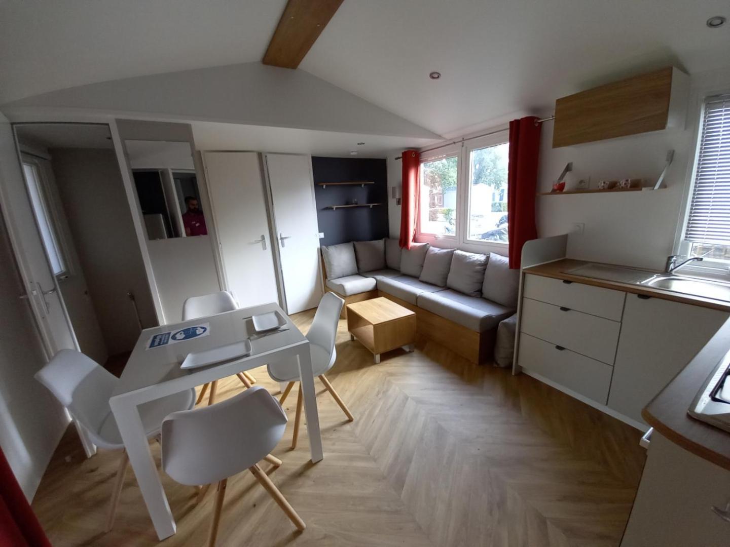 Campsite Mobile For Les Rives De Condrieu
