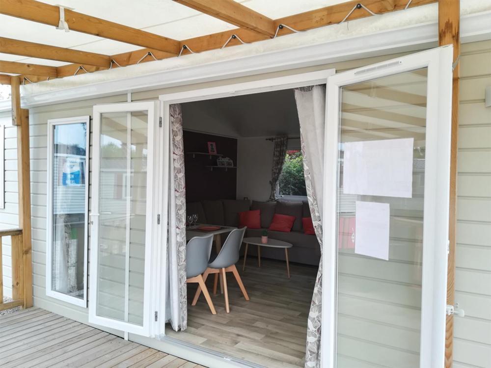 Mobile For Les Rives De Campsite Condrieu