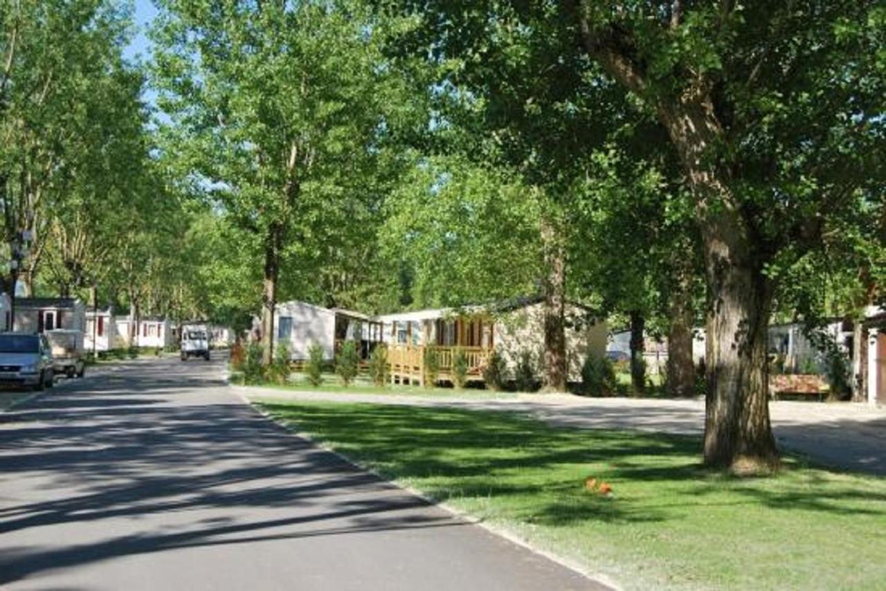 Mobile For Les Rives De Camping *
